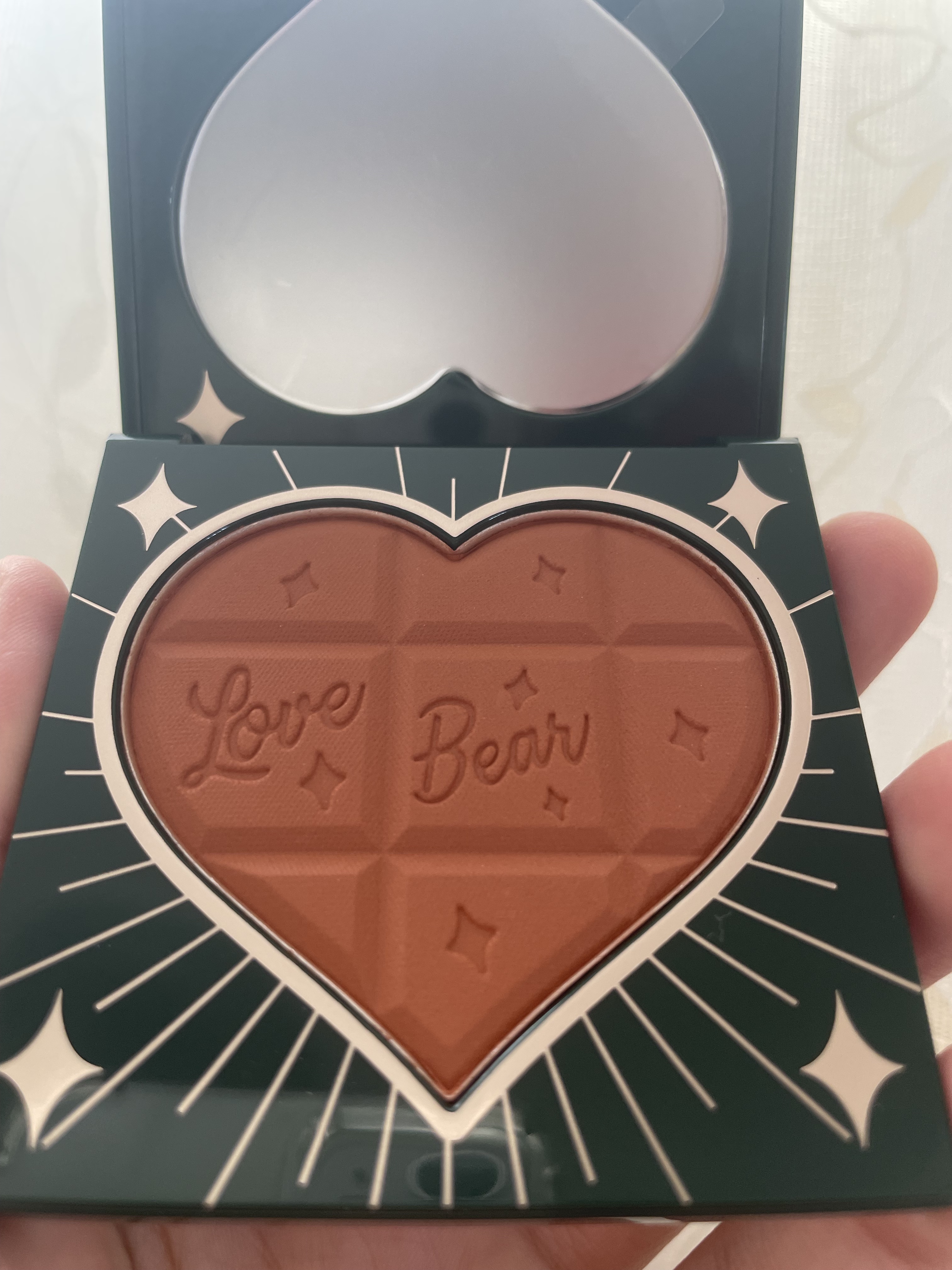 Love Bear ブラッシュ シナモンチョコレート/FlowerKnows/パウダーチークを使ったクチコミ（1枚目）