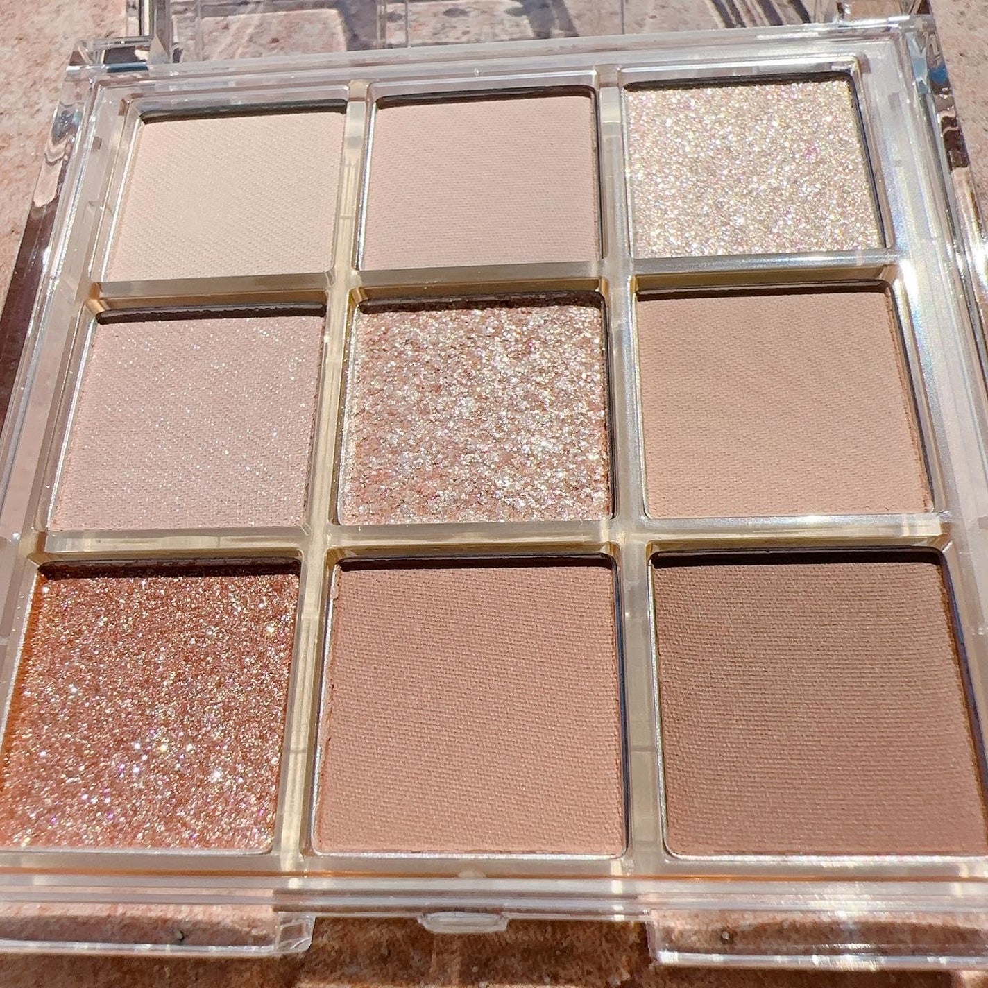 まるみ♡ on LIPS 「keybo【キボ】フォーリンラブアイシャドウ🍼ミルククッキー🍪..」(7枚目)