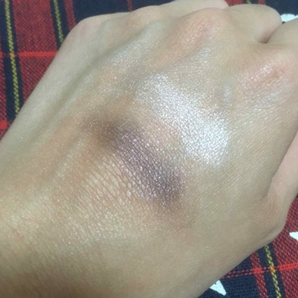 AQ MW シングル アイシャドウ/DECORTÉ/単色アイシャドウを使ったクチコミ(3枚目)