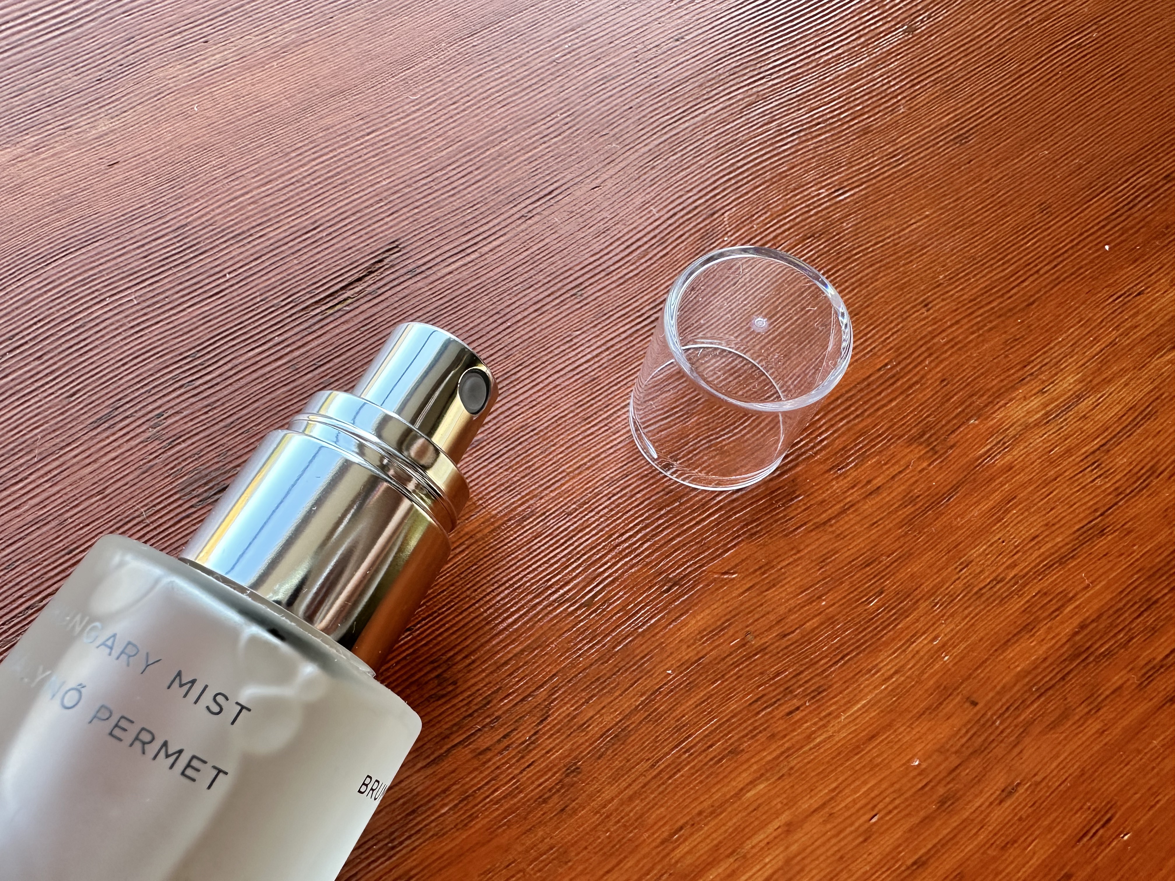 クイーンオブハンガリーミスト/Omorovicza/ミスト状化粧水を使ったクチコミ（2枚目）