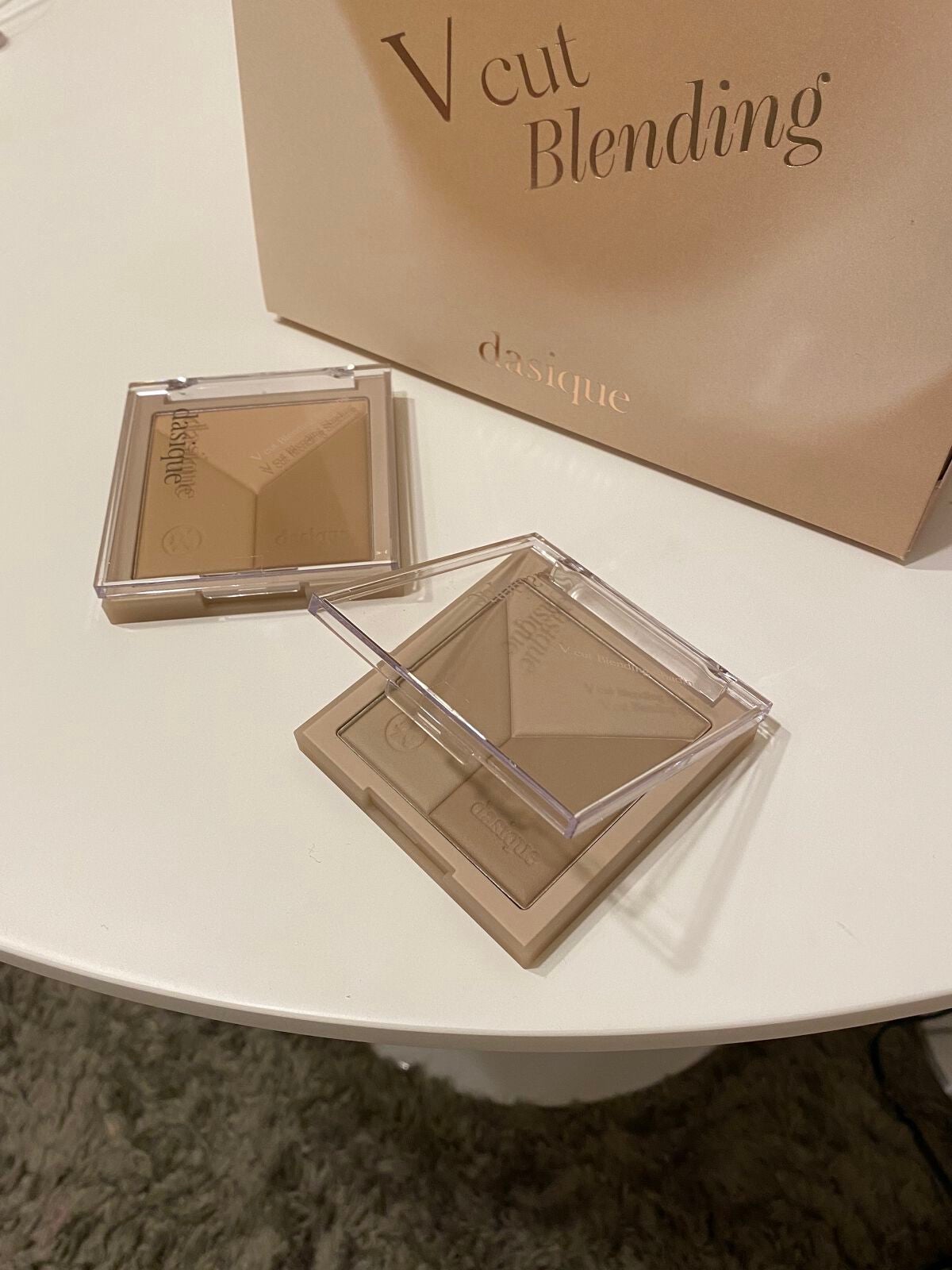 Vカットブレンディングシェーディング/dasique/シェーディングを使ったクチコミ(5枚目)