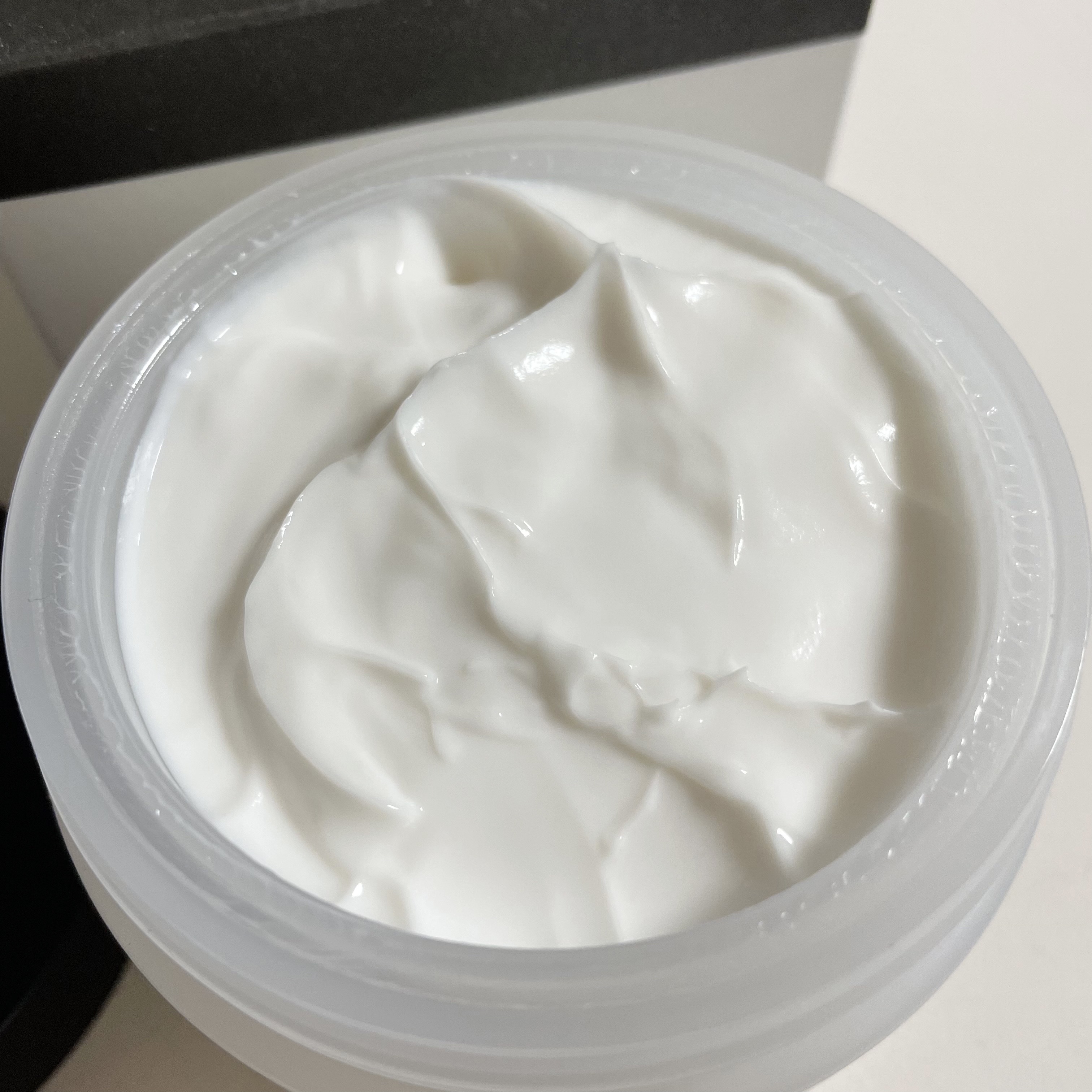 BnDアンダーアームクリーム(ボディクリーム)/BnD/デリケートゾーンケアを使ったクチコミ（3枚目）