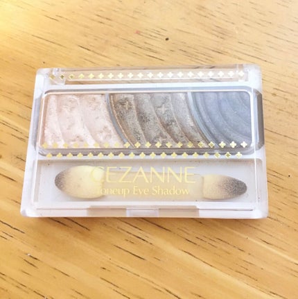 トーンアップアイシャドウ/CEZANNE/アイシャドウパレットを使ったクチコミ(2枚目)