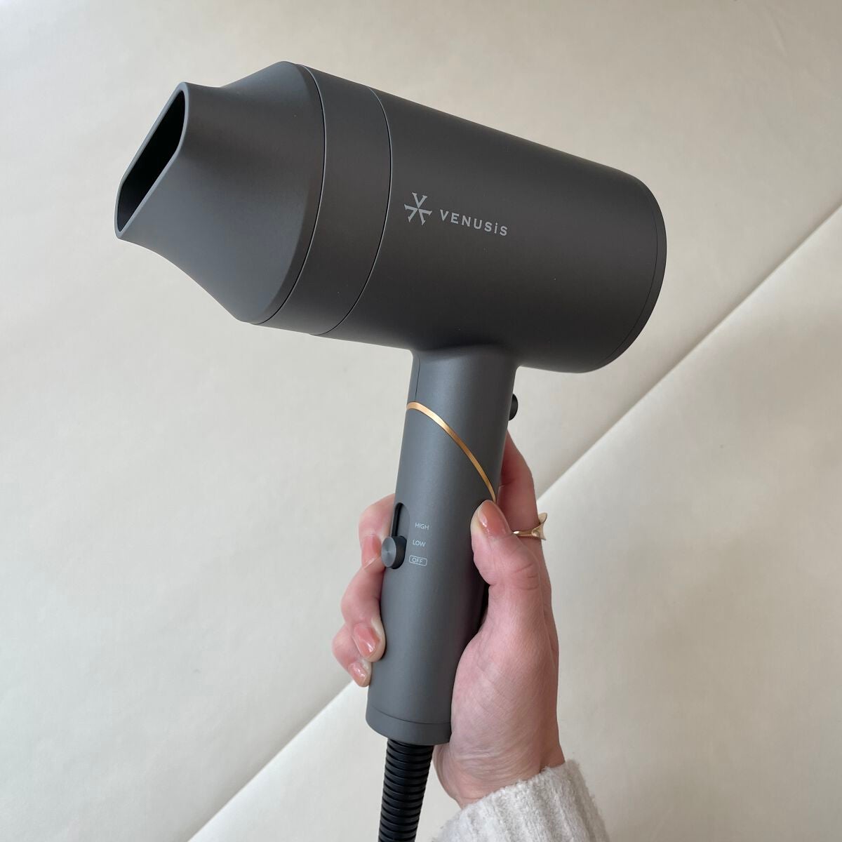 遠赤イオンドライヤーVDC-5100/VENUSiS/ドライヤーを使ったクチコミ(1枚目)