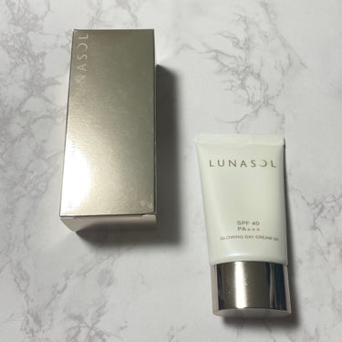 LUNASOL グロウイングデイクリームUVのクチコミ「
⭐️SPF40 PA+++


日焼け止めが苦手で長年なかなか気に入るアイテムが見つからない.....」（1枚目）