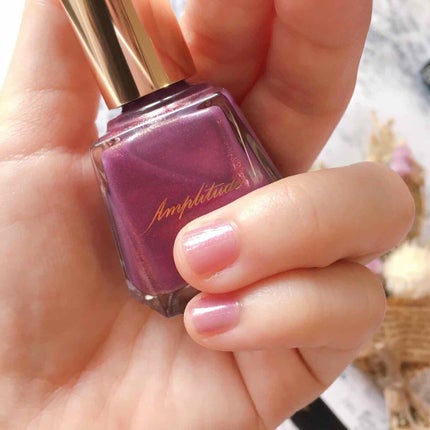 コンスピキュアス ネイルカラー /Amplitude/マニキュアを使ったクチコミ(4枚目)