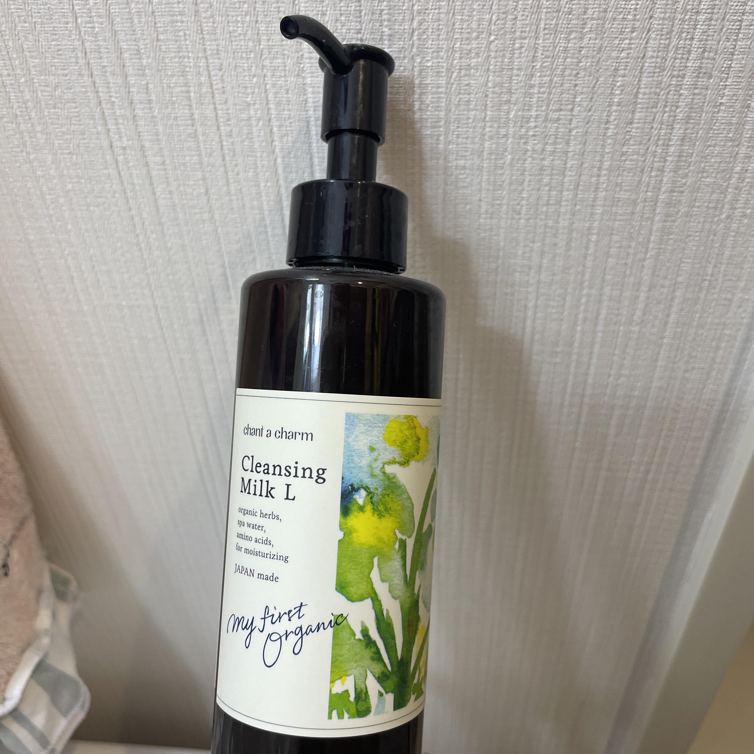 クレンジングミルク 170mL（L/ラージ）/chant a charm /ミルククレンジングを使ったクチコミ（1枚目）