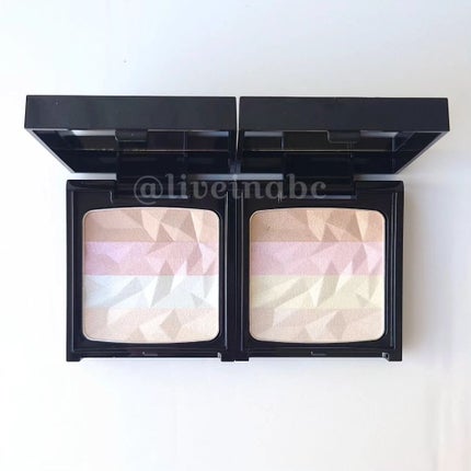 オーロラライズグロウハイライター/KATE/パウダーハイライトを使ったクチコミ(4枚目)