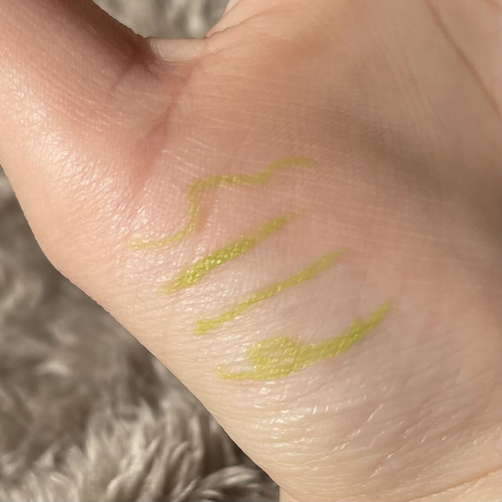 スマイルハート カラージェルアイライナー/FLORTTE/ジェルアイライナーを使ったクチコミ（3枚目）