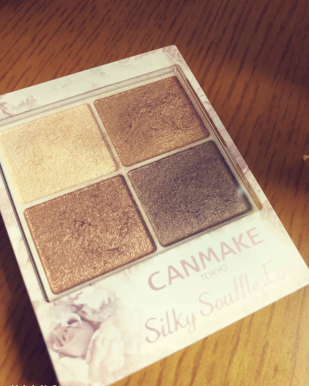 シルキースフレアイズ/キャンメイク/アイシャドウパレットを使ったクチコミ(1枚目)