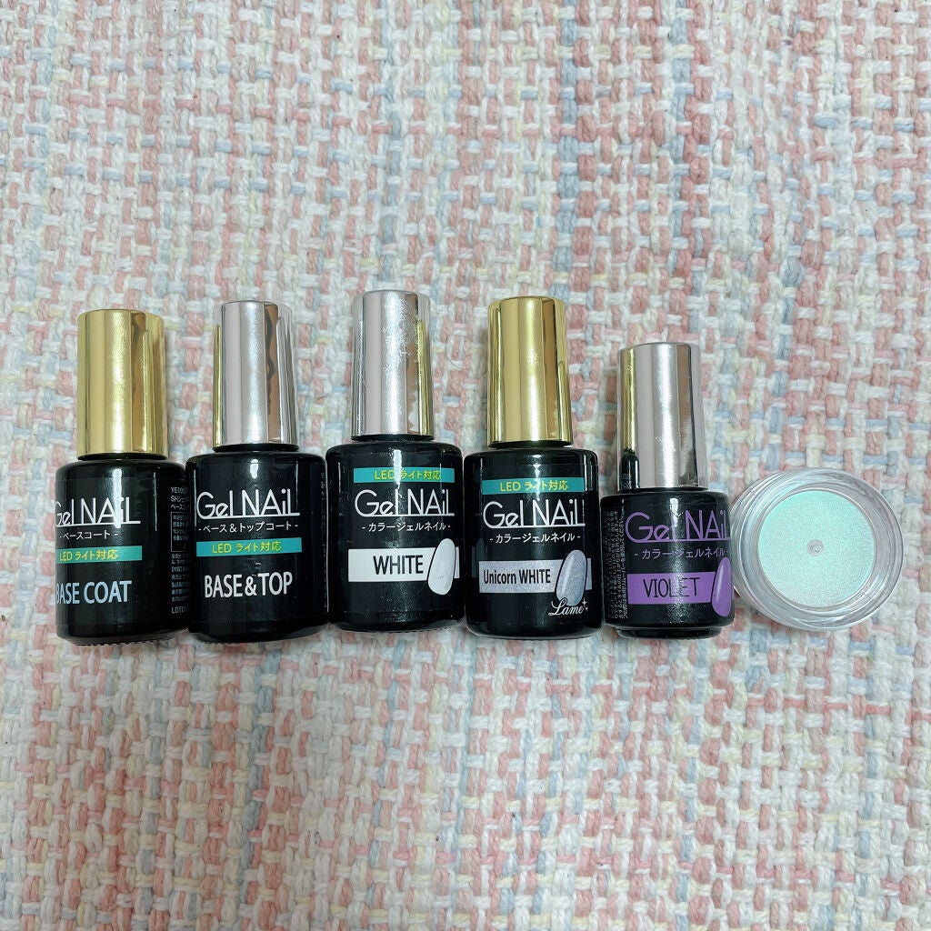 フェアリーダストパウダーオーロラピーコック/キャンドゥ/ネイルシールを使ったクチコミ(2枚目)