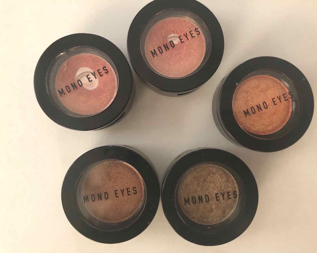 モノアイズ アイシャドウ/ARITAUM/単色アイシャドウを使ったクチコミ（1枚目）