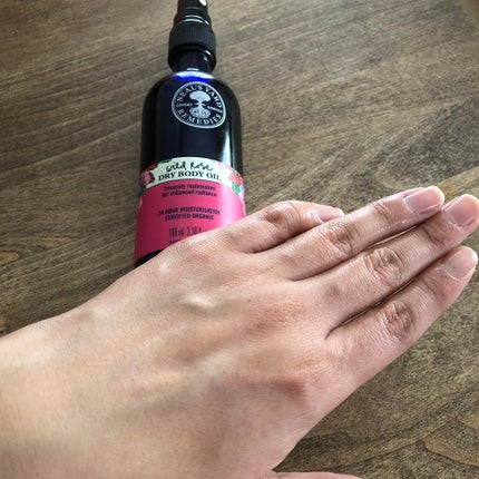 ワイルドローズ ドライ ボディオイル/ニールズヤード レメディーズ/ボディオイルを使ったクチコミ(3枚目)