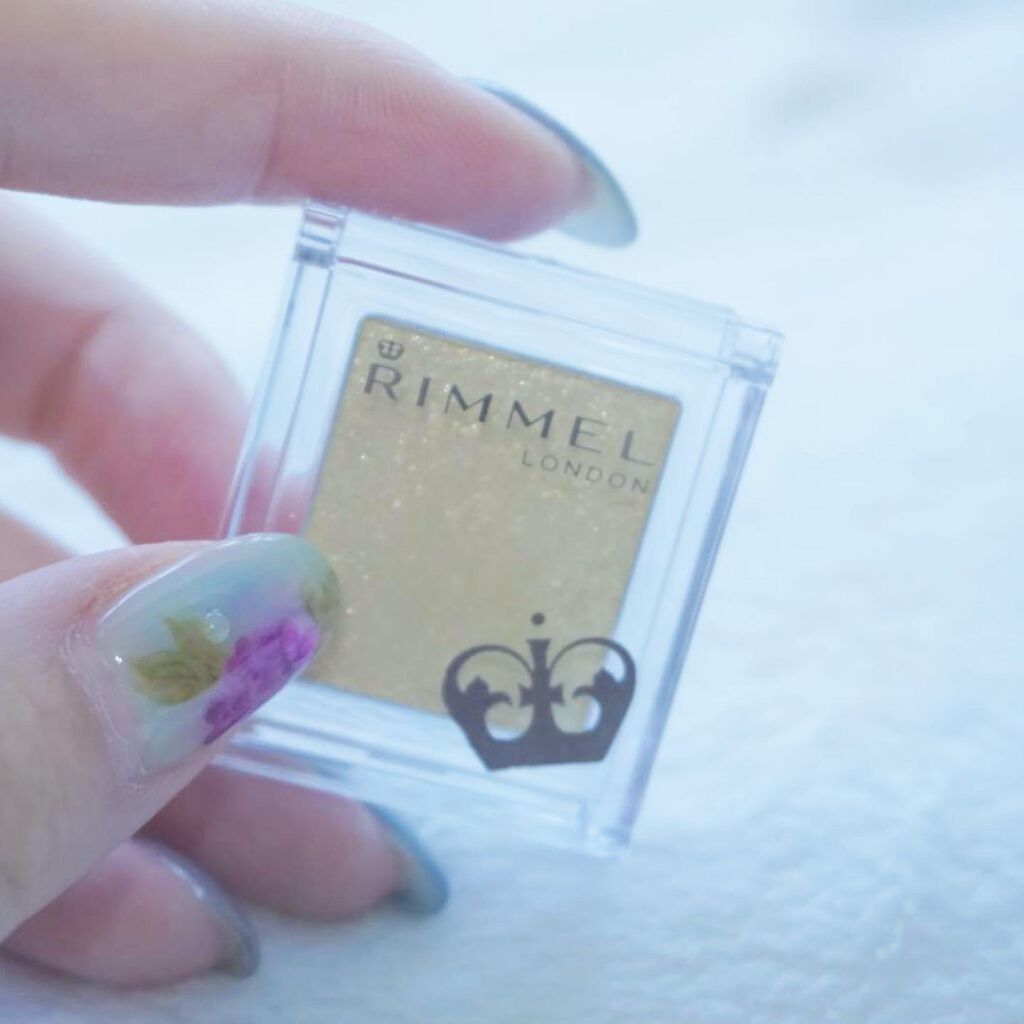 プリズム パウダーアイカラー/リンメル ロンドン/単色アイシャドウを使ったクチコミ（1枚目）