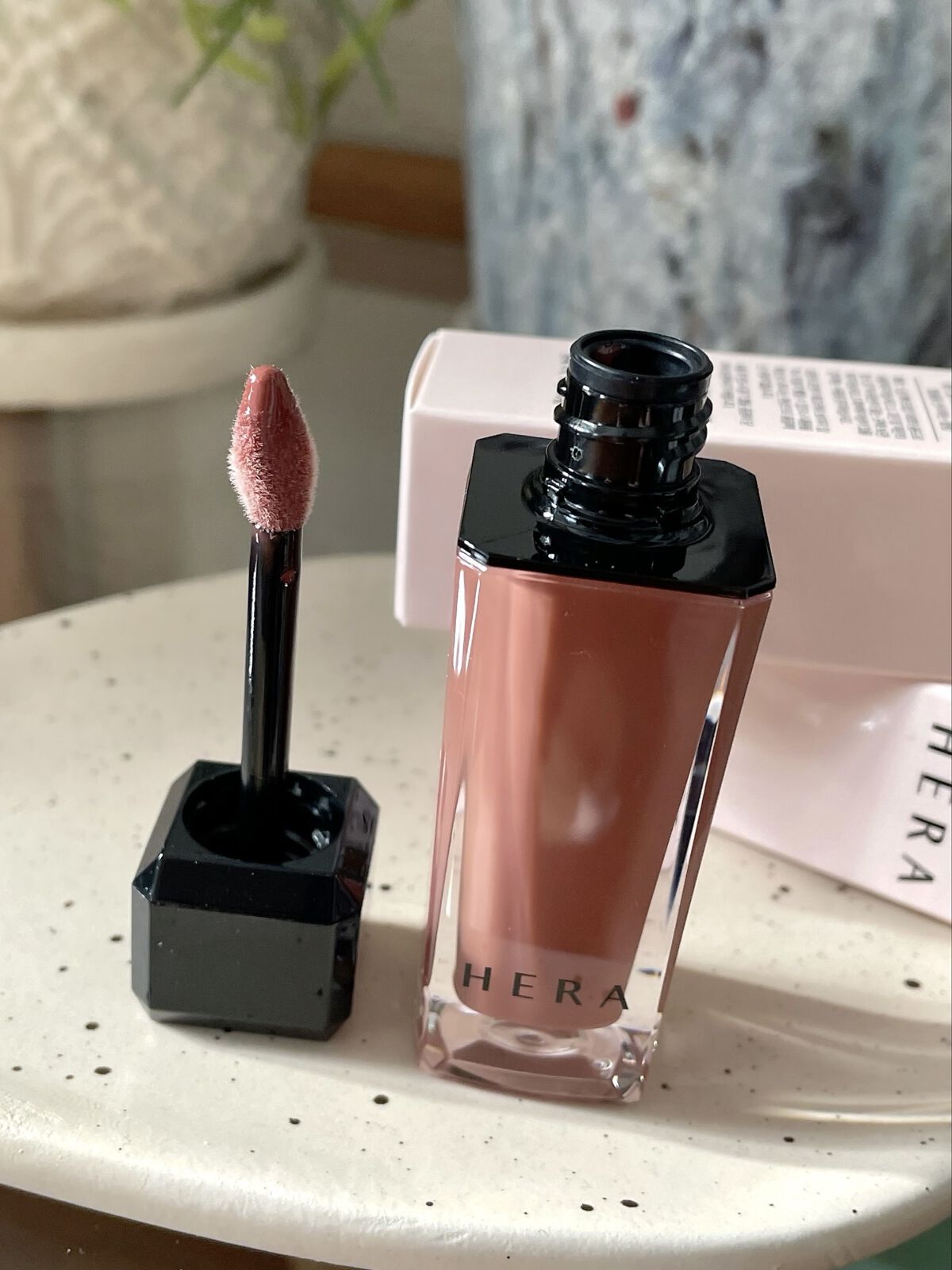 センシュアルヌードグロス/HERA/リップグロスを使ったクチコミ（3枚目）