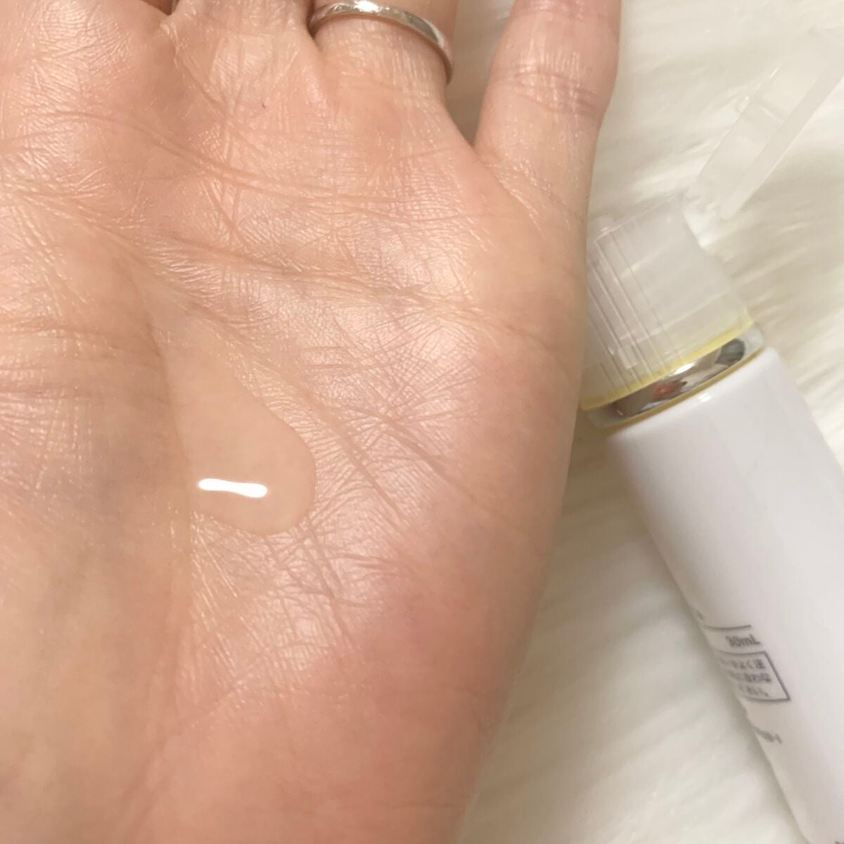 ブライトニング 化粧液 II しっとり<医薬部外品>/ファンケル/化粧水を使ったクチコミ(3枚目)