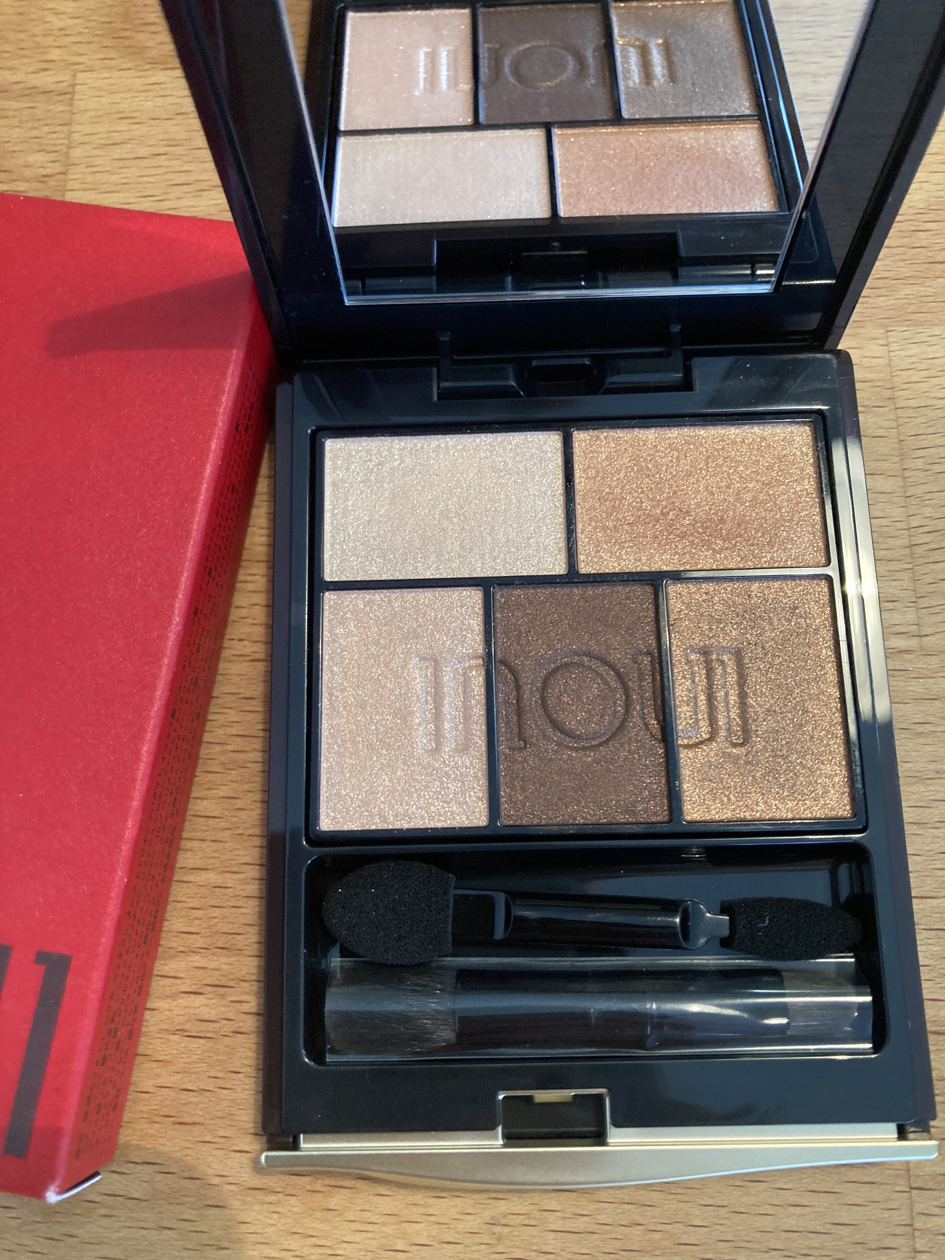 インウイ アイズ/INOUI/アイシャドウパレットを使ったクチコミ（1枚目）