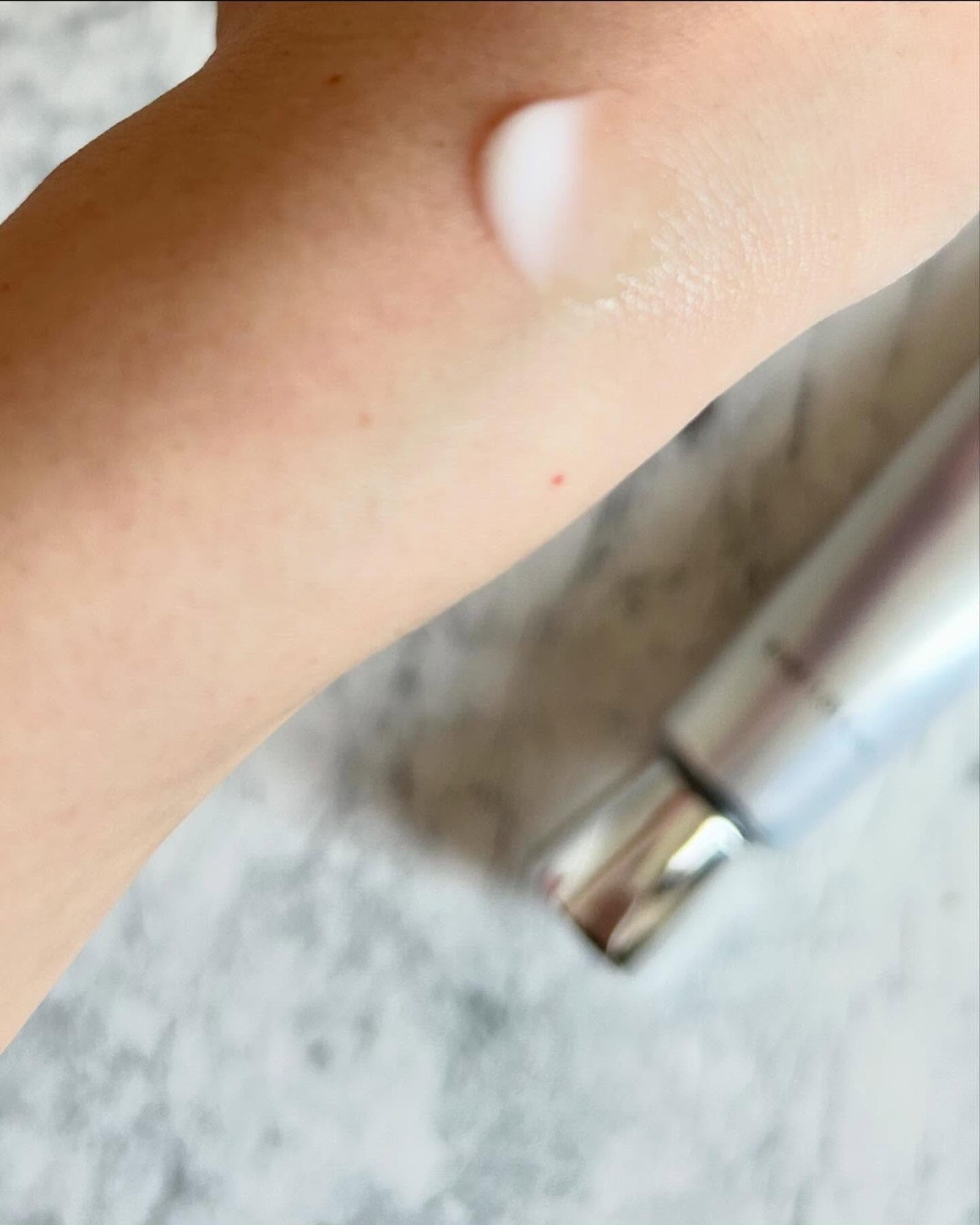 エッセンシャル リアル アイクリーム フォーフェイス/AHC/アイケア・アイクリームを使ったクチコミ(2枚目)