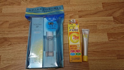 フィニッシングパウダー/チャコット・コスメティクス/ルースパウダーを使ったクチコミ(1枚目)