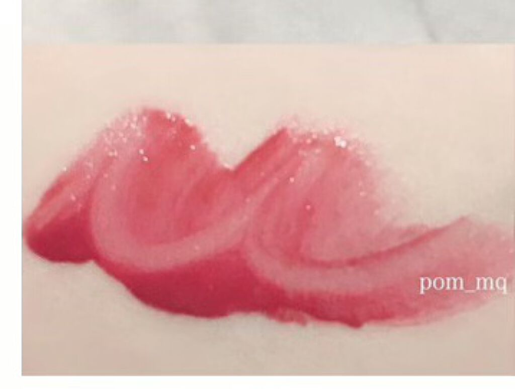 ジューシーラスティングティント/rom&nd/リップティントを使ったクチコミ（2枚目）