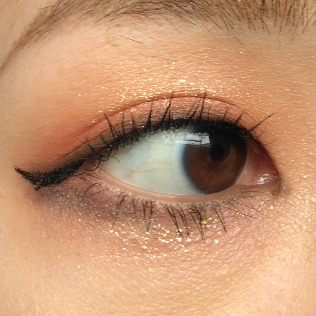 ソフトブラーリングアイパレット/wakemake/アイシャドウパレットを使ったクチコミ（3枚目）