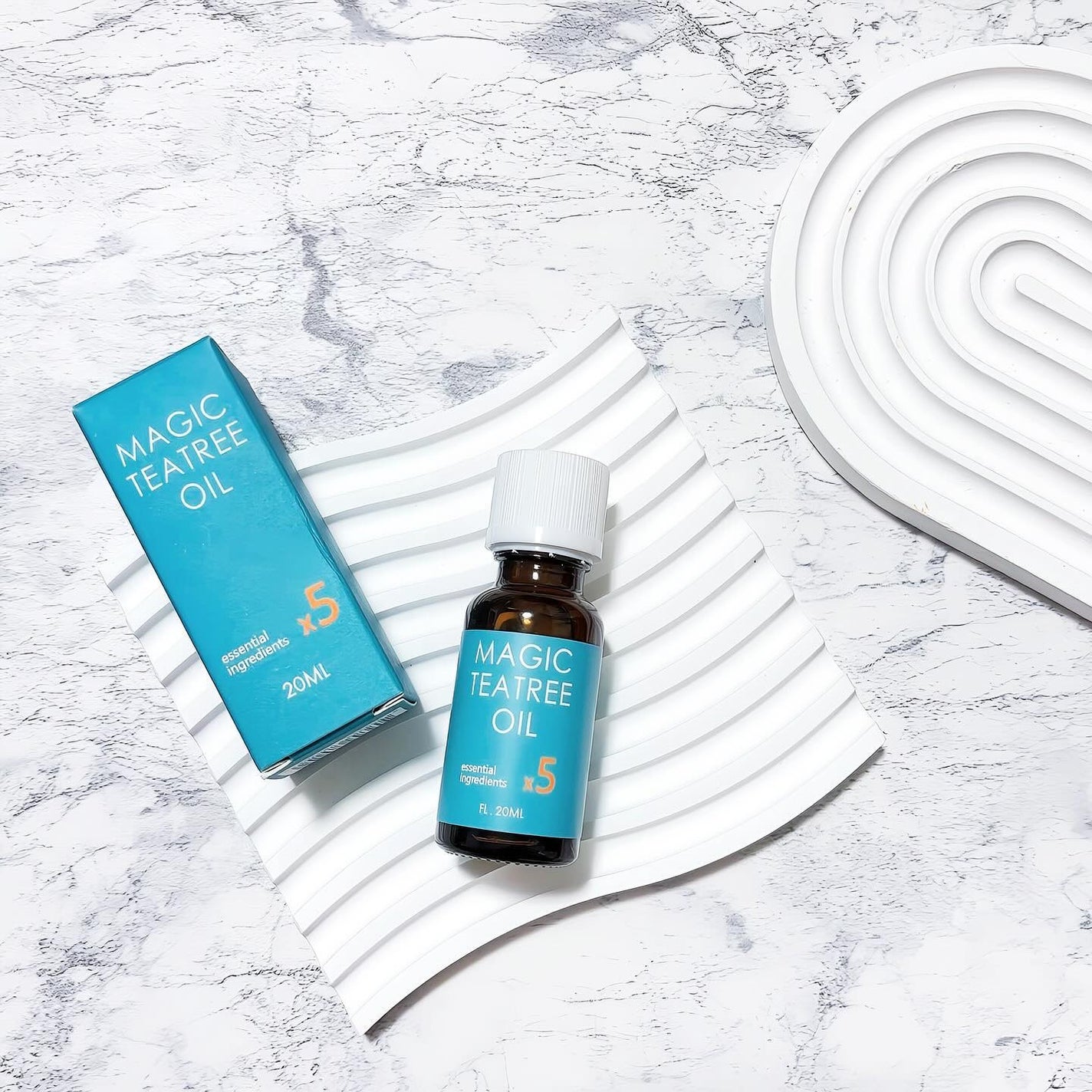 マジックティーツリーオイル/ブラン/フェイスオイルを使ったクチコミ(1枚目)