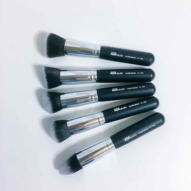 10-Piece Sculpting Brush Set + Brush Roll/AOA/メイクブラシを使ったクチコミ（3枚目）