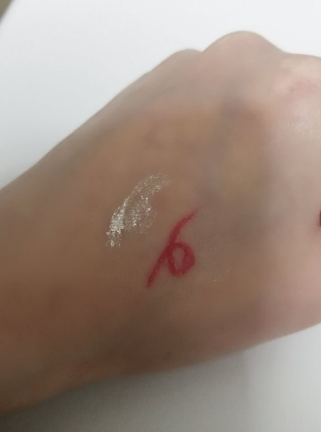 グリッターリキッドアイシャドウ/aZTK/リキッドアイシャドウを使ったクチコミ（3枚目）