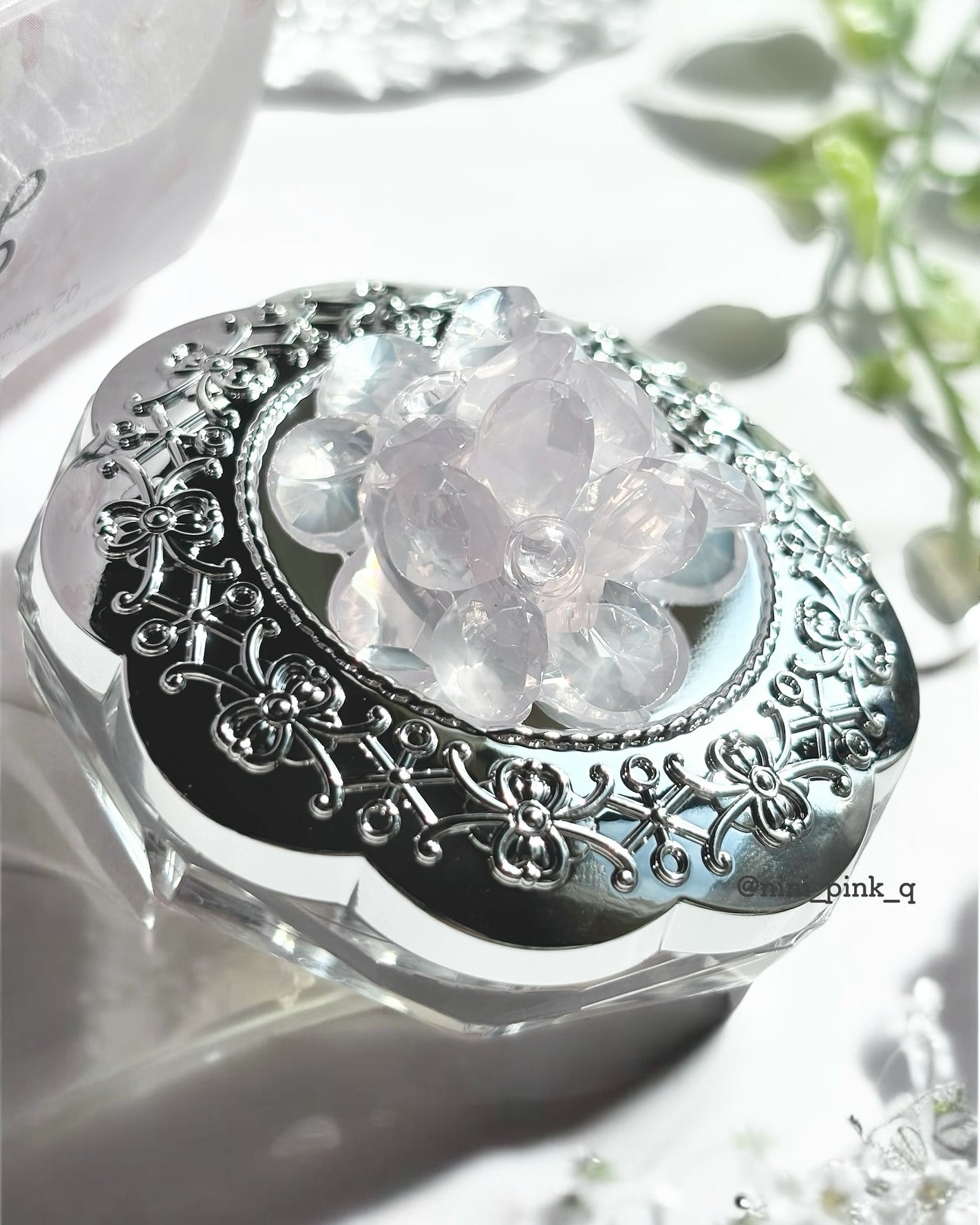 ジルスチュアート クリスタルブルーム ペタルクチュールアイズ デュオ/JILL STUART/アイシャドウパレットを使ったクチコミ(9枚目)