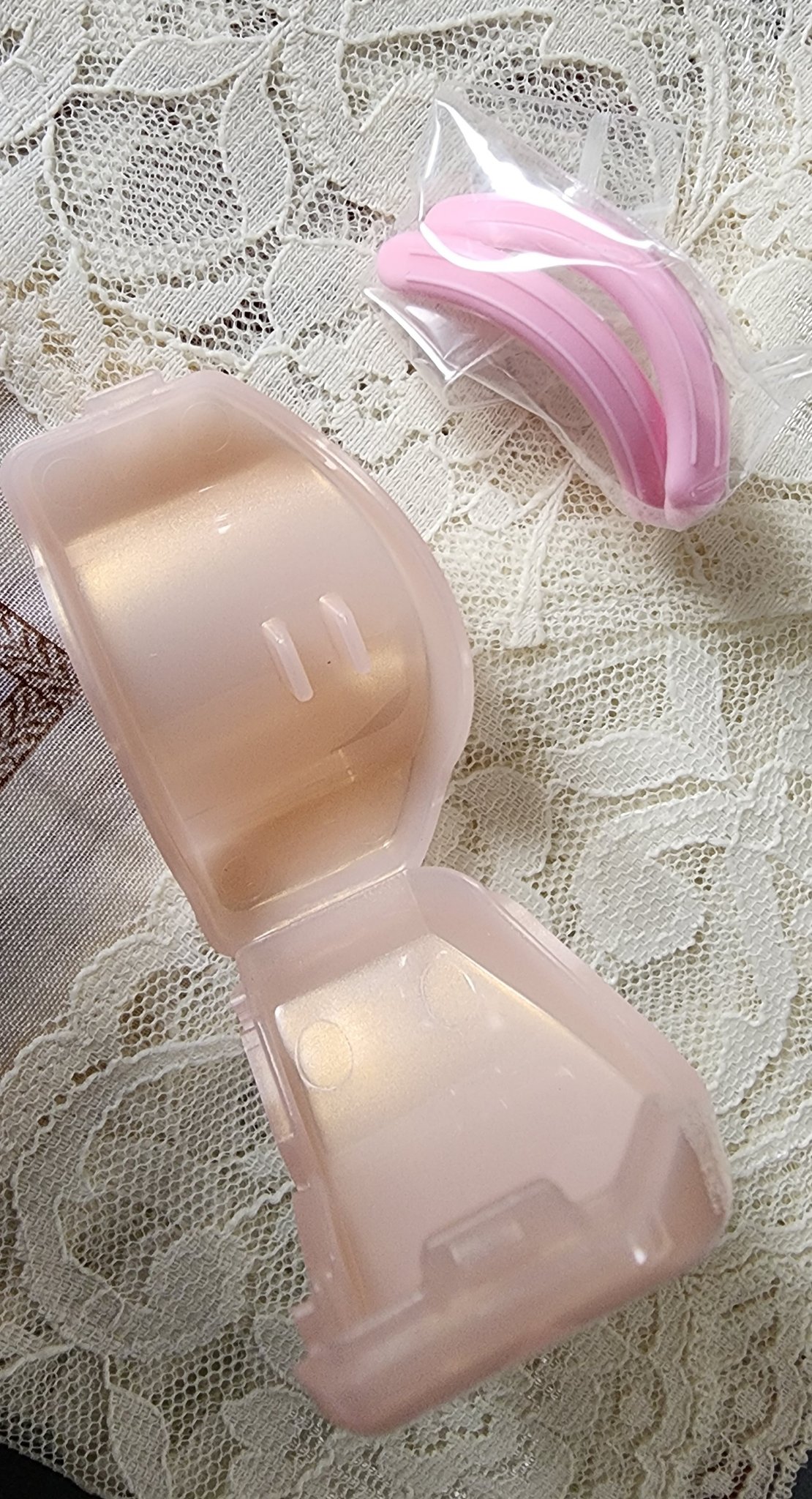 カービングアイラッシュカーラー/コージー/ビューラーを使ったクチコミ（3枚目）