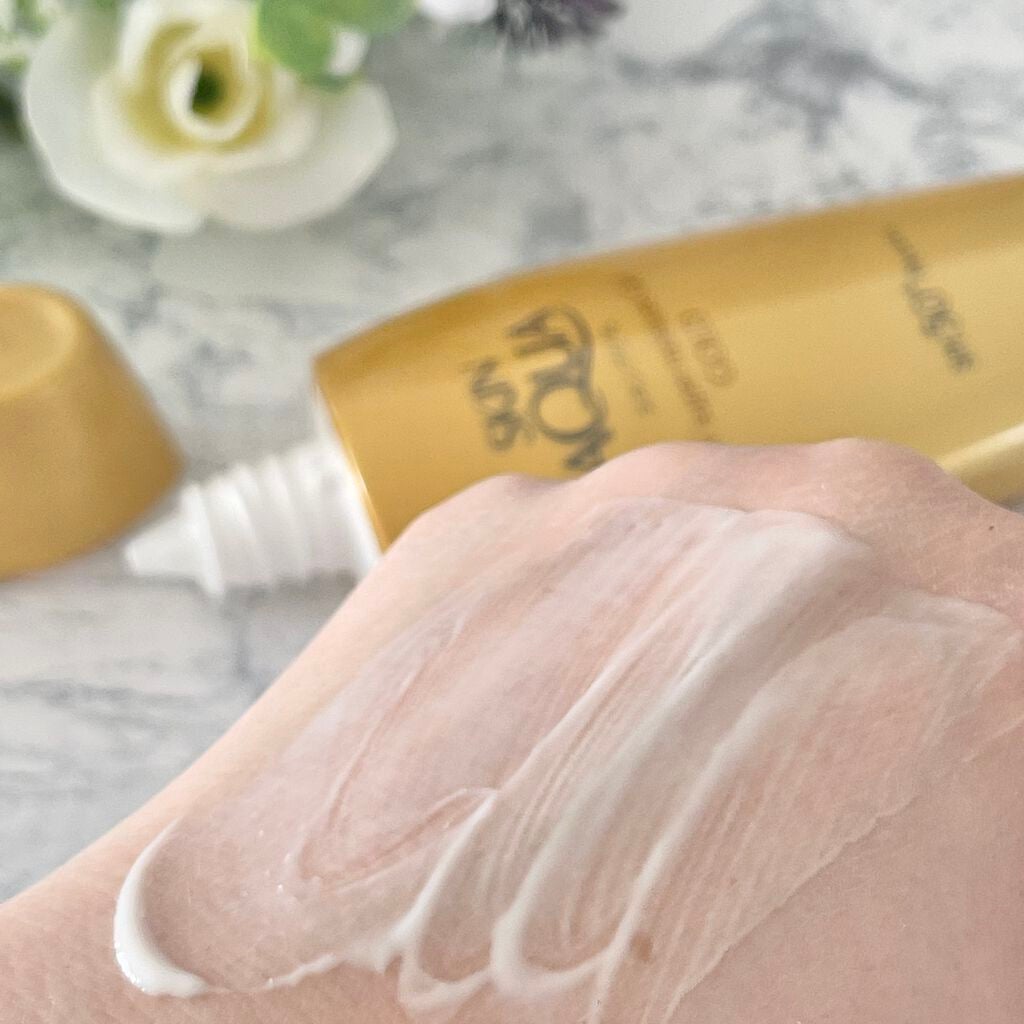 スーパーモイスチャージェルゴールド/スキンアクア/日焼け止めジェルを使ったクチコミ(4枚目)