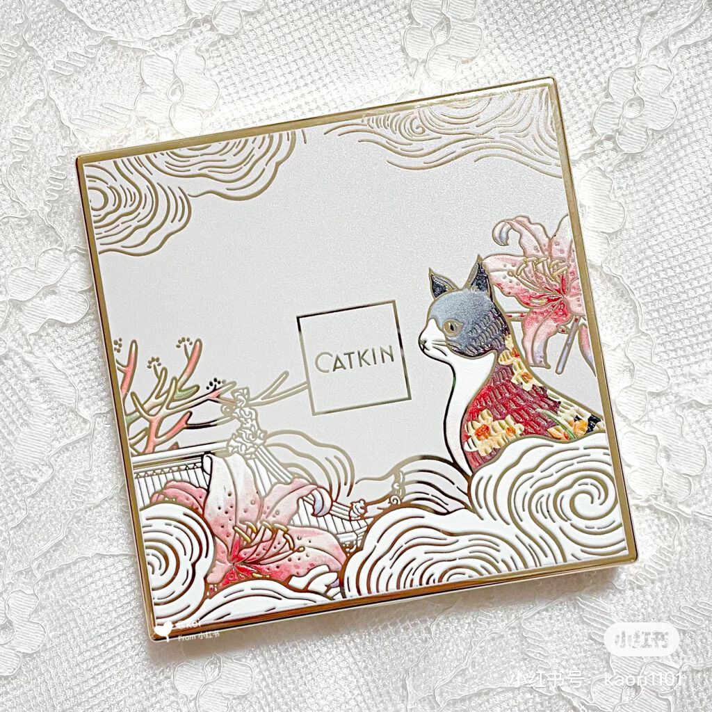 長相思シリーズ 9色アイシャドウパレット/CATKIN/アイシャドウパレットを使ったクチコミ(1枚目)