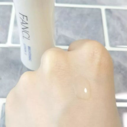 ブライトニング 化粧液 II しっとり<医薬部外品>/ファンケル/化粧水を使ったクチコミ(4枚目)