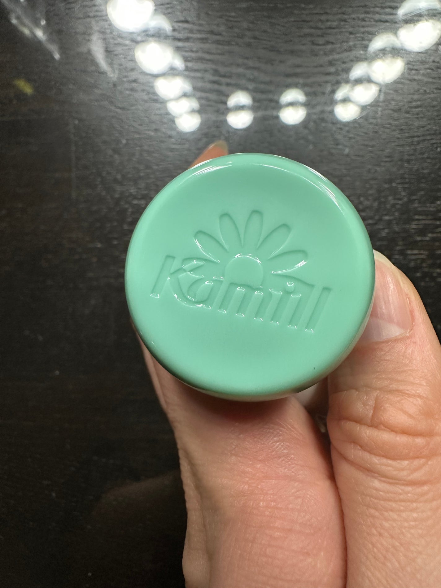 パフューマリー ハンド&ネイルクリーム ブルーガーデン 50ml/カミール/ハンドクリームを使ったクチコミ(3枚目)