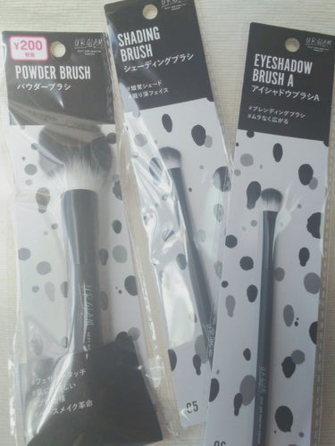 UR GLAM　POWDER BRUSH/U R GLAM/メイクブラシを使ったクチコミ（1枚目）