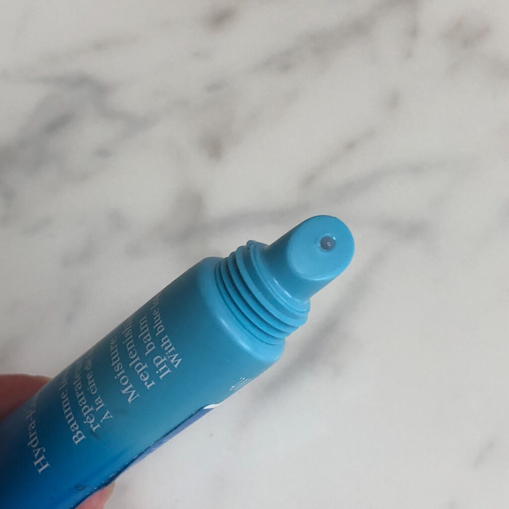 イドラ エッセンシャル モイスチャー リップ バーム/CLARINS/リップバームを使ったクチコミ（2枚目）