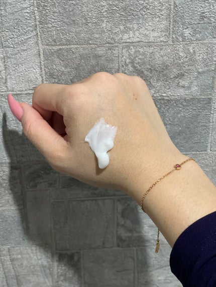 メディケイティッド センシティブケア ボディローション うるおいケア <医薬部外品>/ヴァセリン/ボディローションを使ったクチコミ(2枚目)