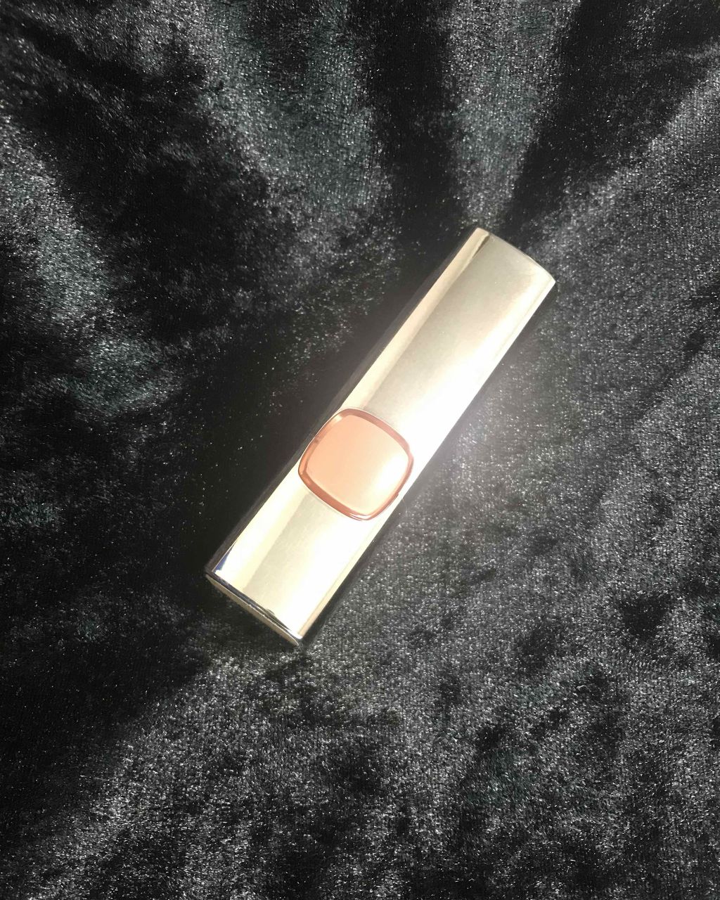 カラーリッシュ モイストマット/ロレアル パリ/口紅を使ったクチコミ(1枚目)