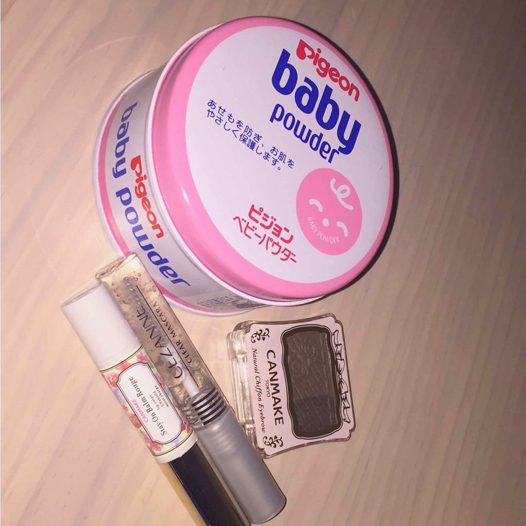 ベビーパウダーEピンク缶/ピジョン/ボディパウダーを使ったクチコミ（1枚目）