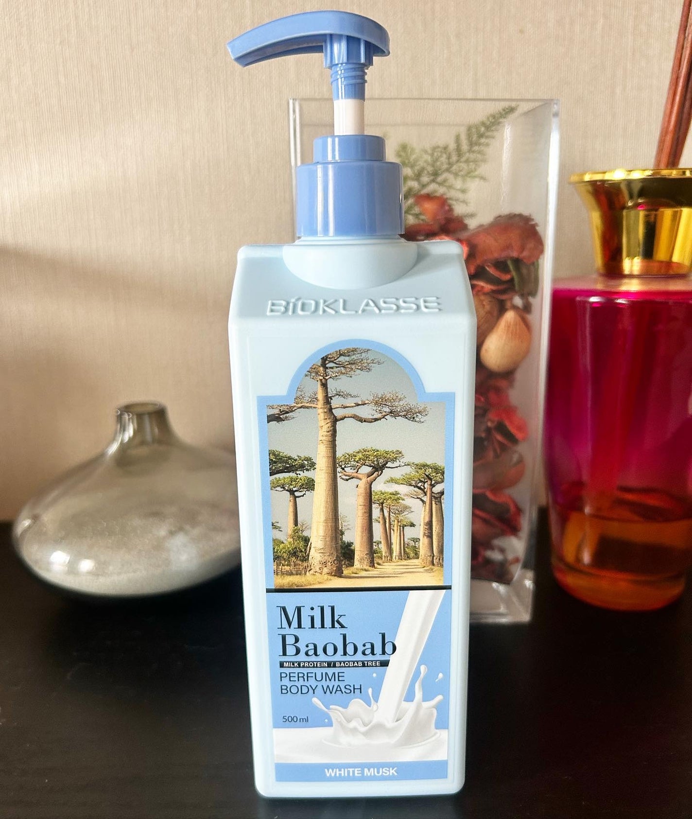 ミルクバオバブ パフュームボディウォッシュ ホワイトムスク/ミルクバオバブ/ボディソープを使ったクチコミ(1枚目)