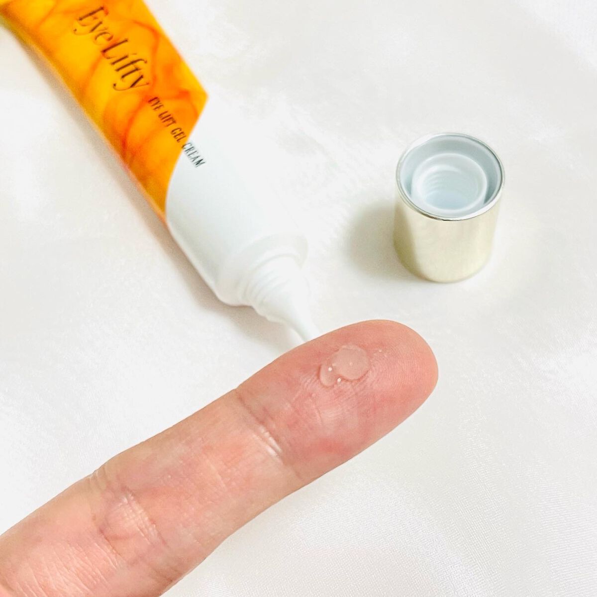 アイリフティ アイリフトジェルクリーム/R&/美容液を使ったクチコミ(4枚目)