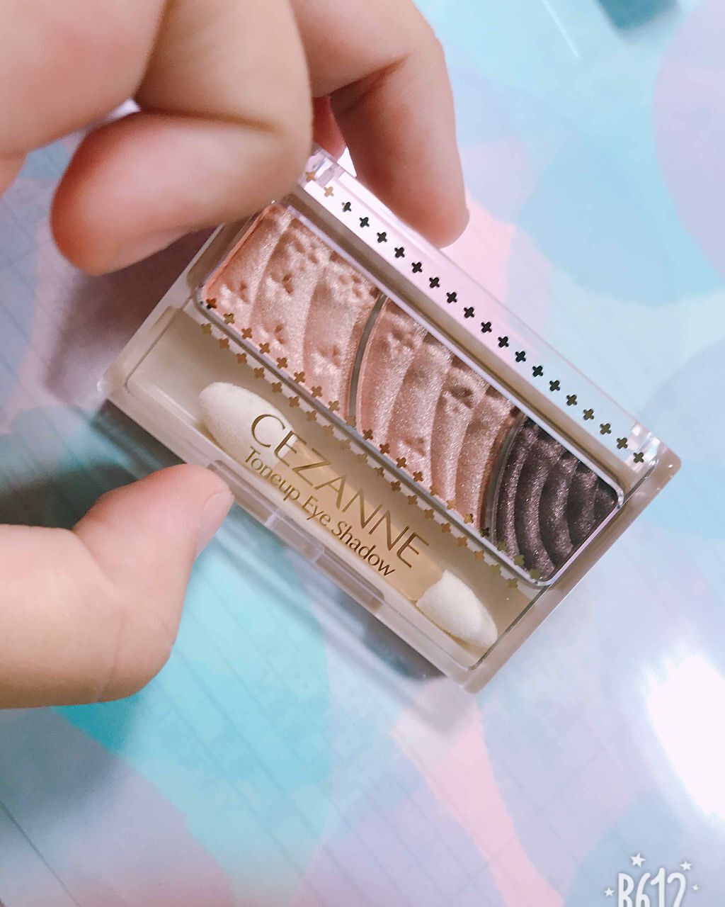 トーンアップアイシャドウ/CEZANNE/アイシャドウパレットを使ったクチコミ（1枚目）