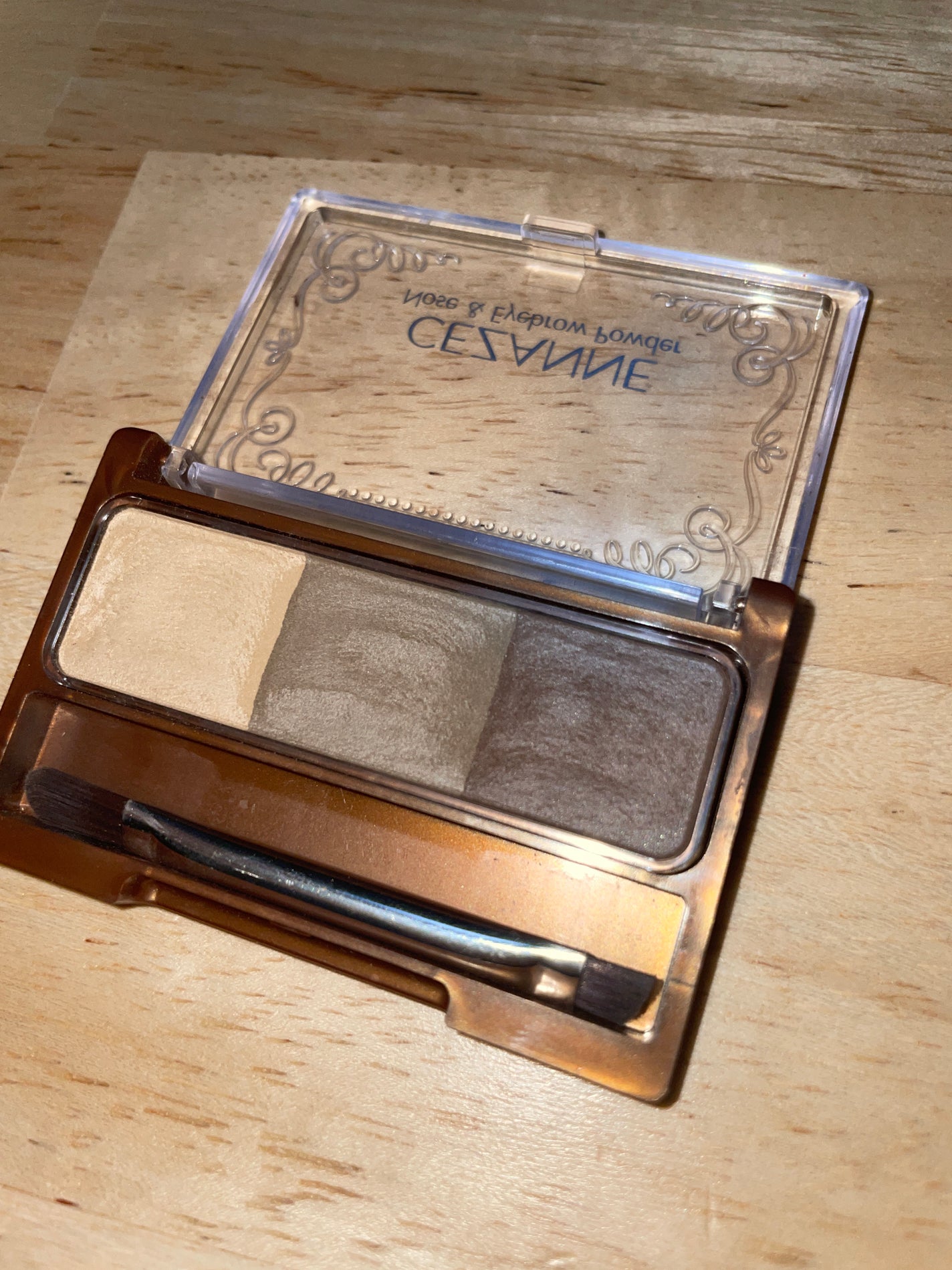 ノーズ&アイブロウパウダー/CEZANNE/パウダーアイブロウを使ったクチコミ(1枚目)