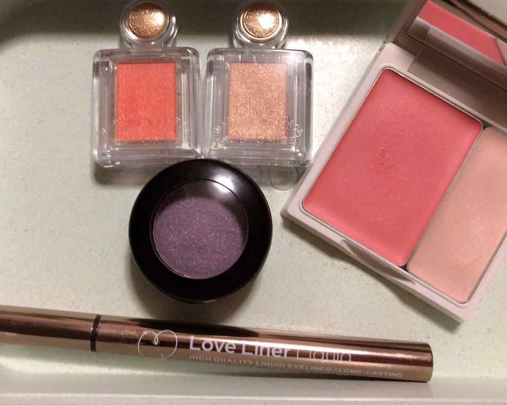 エンジェル ハート アイカラーズ/エンジェルハート/単色アイシャドウを使ったクチコミ（2枚目）