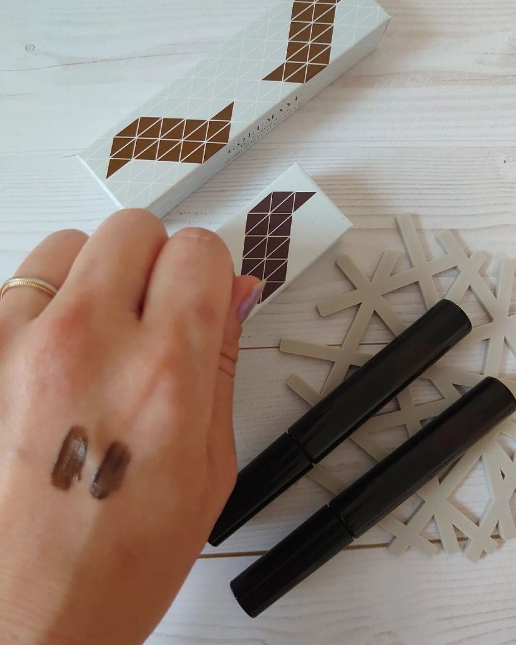 ゴルマユ/水橋保寿堂製薬/眉マスカラを使ったクチコミ(3枚目)