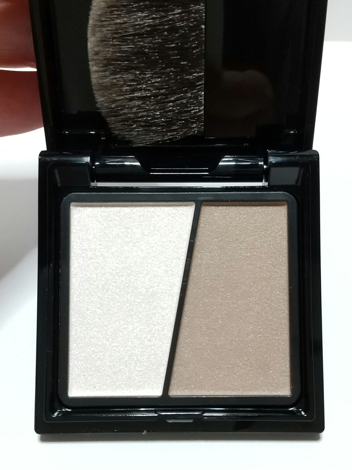 3Dクリエイトニュアンスパウダー/KATE/ハイライトを使ったクチコミ(2枚目)