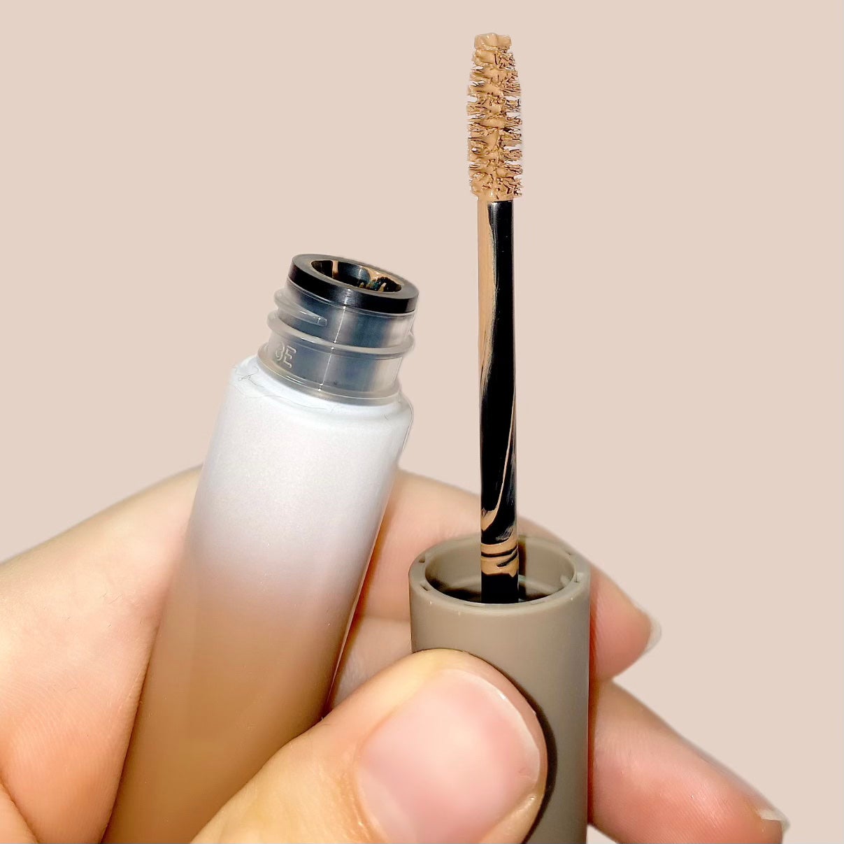 カラーインブロウマスカラ/Ririmew/眉マスカラを使ったクチコミ(3枚目)