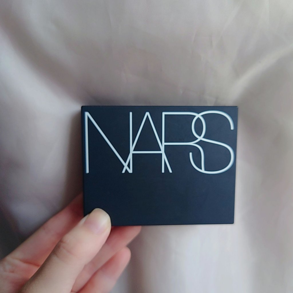 ライトリフレクティングセッティングパウダー　プレスト　N/NARS/プレストパウダーを使ったクチコミ（1枚目）