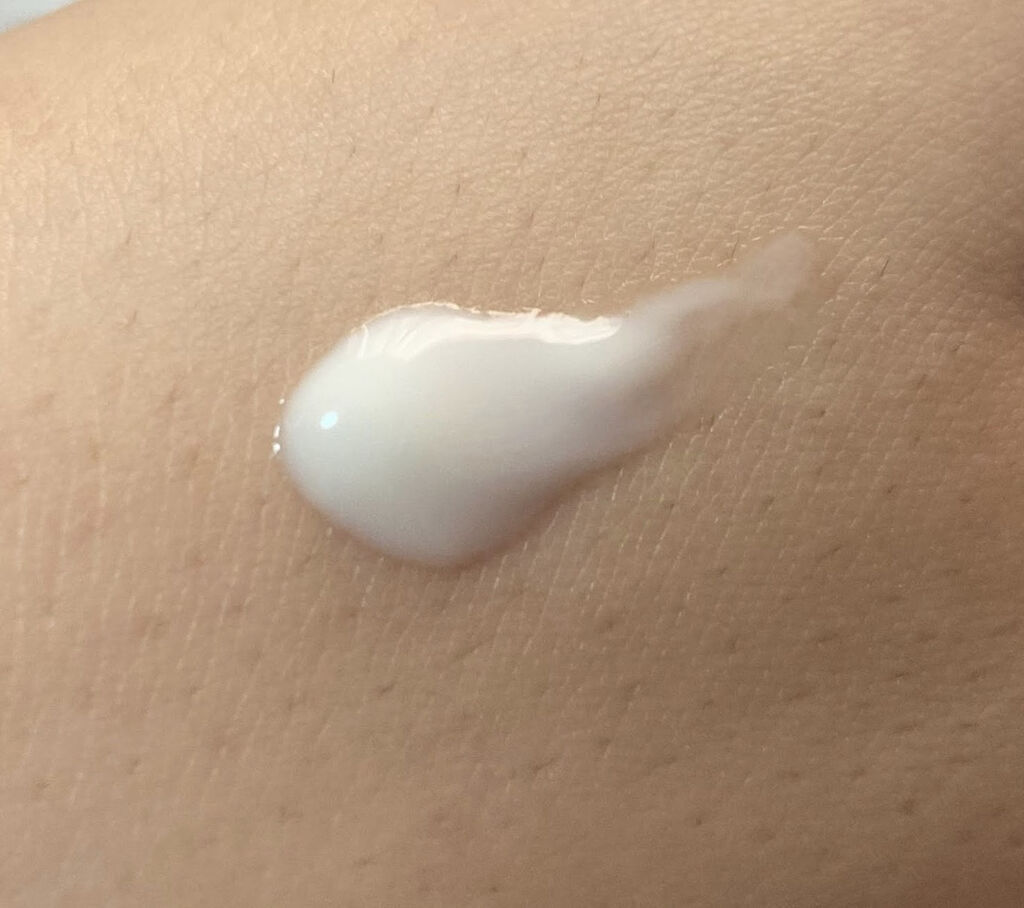 皮脂テカリ防止下地/CEZANNE/化粧下地を使ったクチコミ（2枚目）