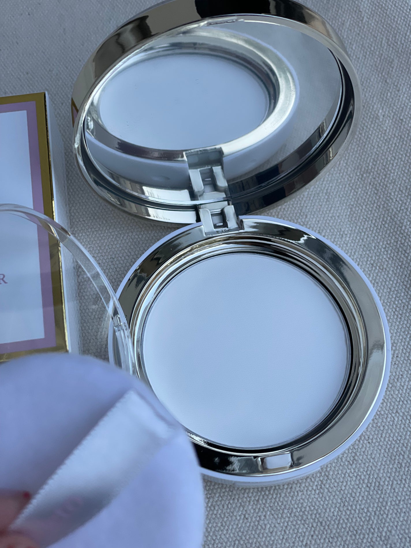 ハイドラセッティングパウダー/byLieto/プレストパウダーを使ったクチコミ(3枚目)